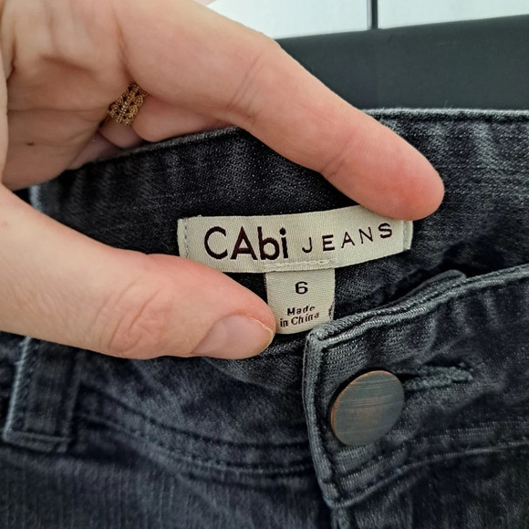 CAbi Women's Dark Grey Low Waisted Bootcut Casual Denim Jeans Size 6 - Picture 4 of 8
